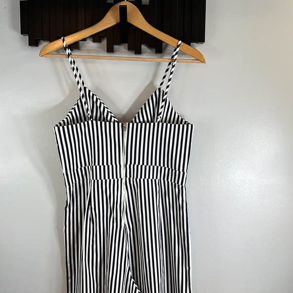 Main Strip Montego Bay Striped Jumpsuit Size Large - Picture 7 of 13